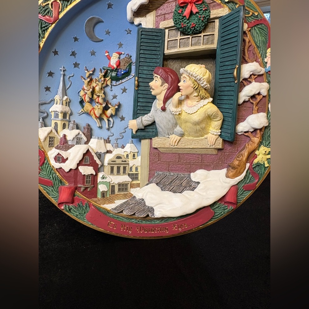 Bradford Exchange “ To My Wondering Eyes “ Lighted Christmas Plate - Picture 2 of 12